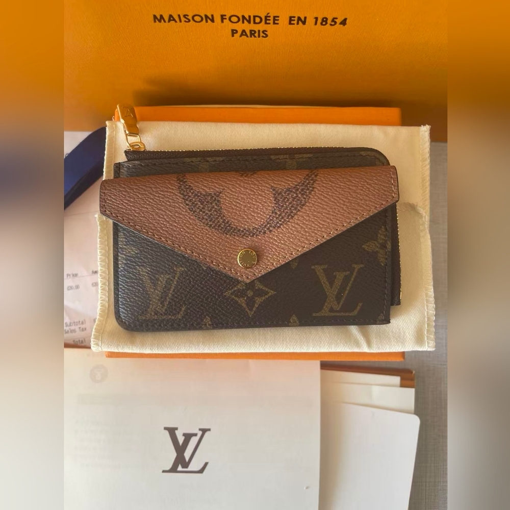 Louis Vuitton Monogram Card Holder Recto Verso - Picture 2 of 11